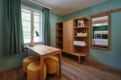 Die Bibliothek im Hotel