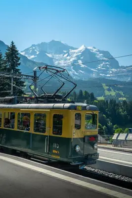 Ein allgemeiner Bergblick oder ein Berglick von der Ferienwohnung aus