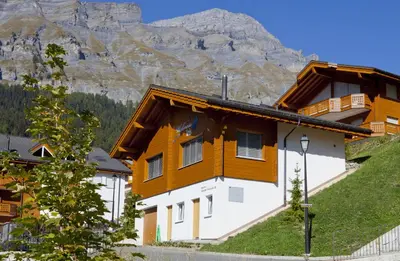 Ein allgemeiner Bergblick oder ein Berglick von der Ferienwohnung aus
