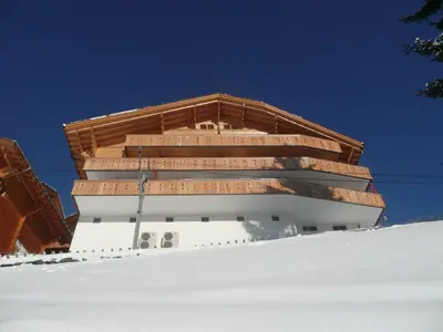 Das Gebäude in dem sich die Ferienwohnung befindet