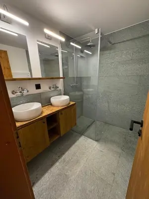Ein Badezimmer in der Unterkunft Apartment Belvedere