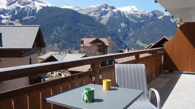 Ein allgemeiner Bergblick oder ein Berglick von der Ferienwohnung aus