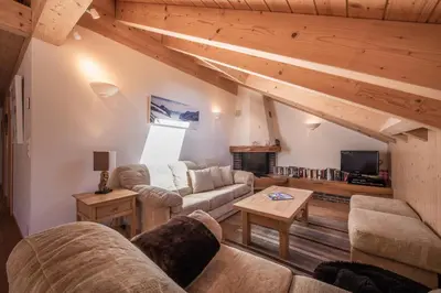 Ein Sitzbereich in der Unterkunft Chalet Aquila 8 Penthouse