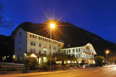 Ein allgemeiner Bergblick oder ein Berglick von des Hotels aus