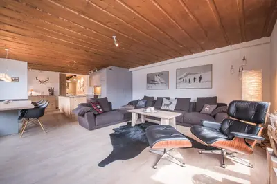 Ein Sitzbereich in der Unterkunft Schweizerheim Residence 11
