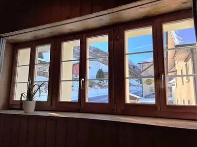 Ein allgemeiner Bergblick oder ein Berglick von des Hostels aus