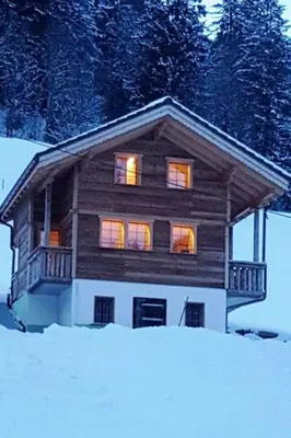Apartment Chalet Wäschhüsi by Interhome im Winter