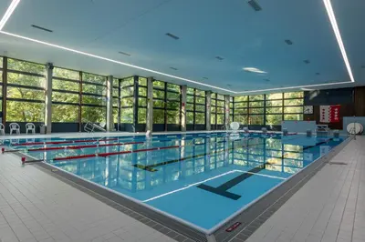 Der Swimmingpool an oder in der Nähe von Sport Resort Fiesch - Fiescher Hostel
