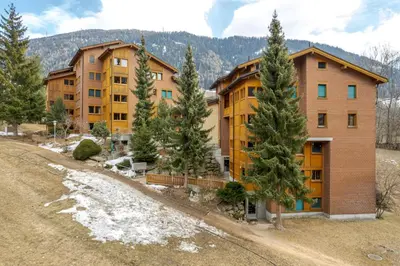 Ein allgemeiner Bergblick oder ein Berglick von der Ferienwohnung aus