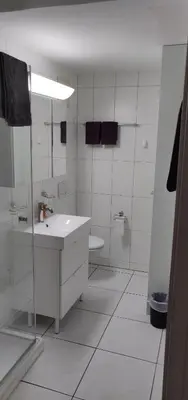 Ein Badezimmer in der Unterkunft Swiss Interlaken Apartment