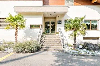 Eine Fassade oder ein Eingang zu Hotel Restaurant Möve