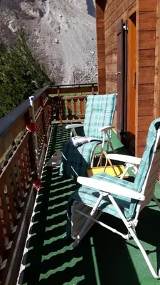 Ein Balkon oder eine Terrasse in der Unterkunft Chalet Blettner
