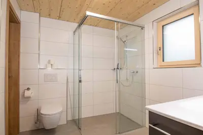 Ein Badezimmer in der Unterkunft Ferienchalet Sonne