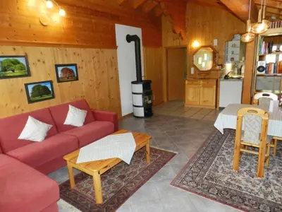 Ein Sitzbereich in der Unterkunft Apartment Giferblick by Interhome