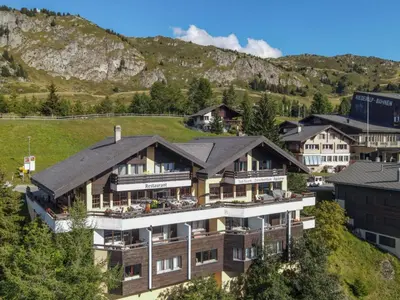 Ein allgemeiner Bergblick oder ein Berglick von der Ferienwohnung aus