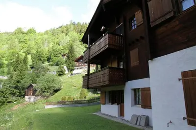 Das Gebäude in dem sich die Ferienwohnung befindet