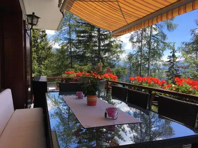 Ein Balkon oder eine Terrasse in der Unterkunft Pension Les Audannes