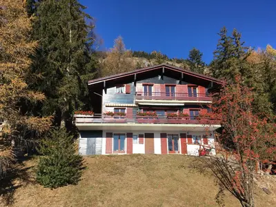 Das Gebäude in dem sich das Bed & Breakfast befindet