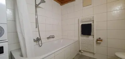 Ein Badezimmer in der Unterkunft Apartment Honegg