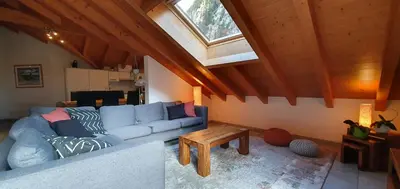 Ein Sitzbereich in der Unterkunft Apartment Honegg