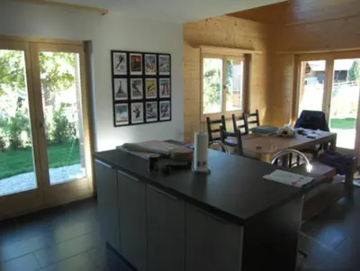 Ein Sitzbereich in der Unterkunft Chalet Griffon