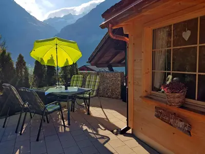 Ein allgemeiner Bergblick oder ein Berglick von der Ferienwohnung aus