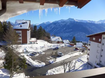 Ein allgemeiner Bergblick oder ein Berglick von der Ferienwohnung aus