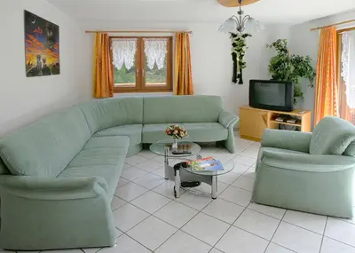 Ein Sitzbereich in der Unterkunft Appartement Flora
