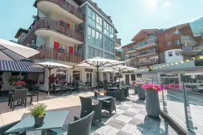 Das Gebäude in dem sich das Hotel befindet