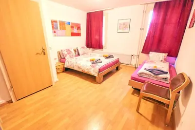 Ein Bett oder Betten in einem Zimmer der Unterkunft Golden River