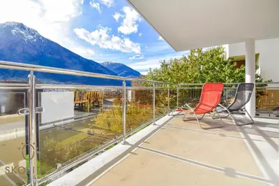 Ein allgemeiner Bergblick oder ein Berglick von der Ferienwohnung aus