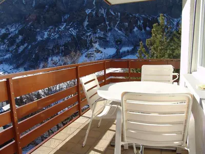 Ein allgemeiner Bergblick oder ein Berglick von der Ferienwohnung aus