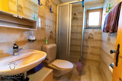 Ein Badezimmer in der Unterkunft 2-Zimmerwohnung an zentraler Lage/Ski-in, Ski-out