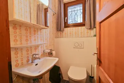 Ein Badezimmer in der Unterkunft Modern and well equipped apartment, 500m from the 4 Vallées ski area