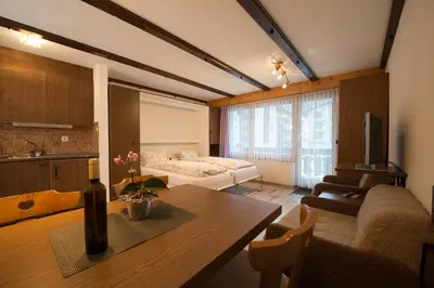 Ein Bett oder Betten in einem Zimmer der Unterkunft Haus Alba