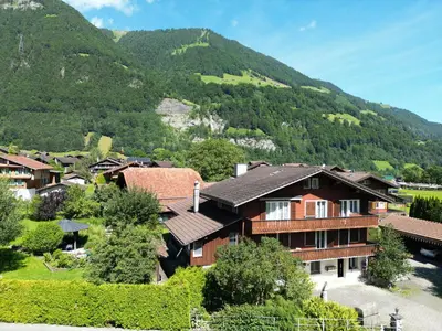 Ein allgemeiner Bergblick oder ein Berglick von der Ferienwohnung aus