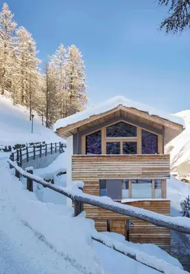 Chalet Black Pearl im Winter