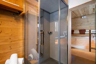 Ein Badezimmer in der Unterkunft Chalet Black Pearl