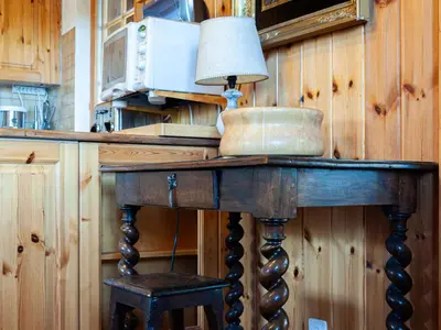 Küche/Küchenzeile in der Unterkunft Chalet Valet de Coeur by Interhome