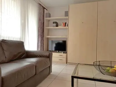 Ein Sitzbereich in der Unterkunft Apartment Roger-2 by Interhome