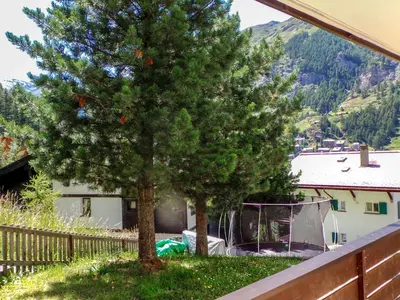 Ein allgemeiner Bergblick oder ein Berglick von der Ferienwohnung aus