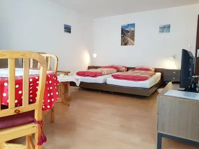 Ein Bett oder Betten in einem Zimmer der Unterkunft Apartment Sonnheim by Interhome