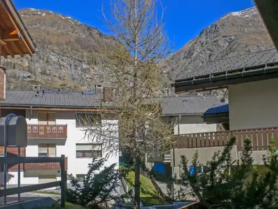 Ein allgemeiner Bergblick oder ein Berglick von der Ferienwohnung aus