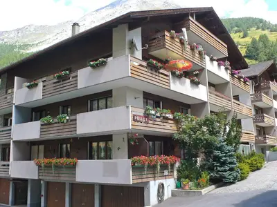 Ein allgemeiner Bergblick oder ein Berglick von der Ferienwohnung aus