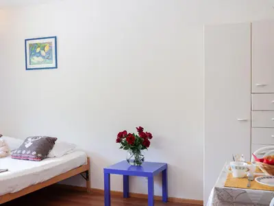 Ein Bett oder Betten in einem Zimmer der Unterkunft Apartment Rosablanche A55 by Interhome