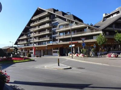 Das Gebäude in dem sich die Ferienwohnung befindet