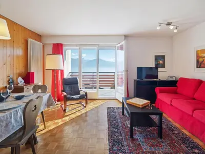 Ein Sitzbereich in der Unterkunft Apartment Armorial Est 72 by Interhome