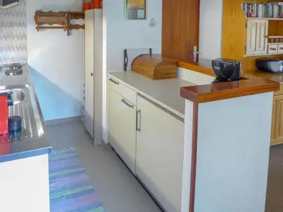 Küche/Küchenzeile in der Unterkunft Apartment Yuca B Apt- 28 by Interhome