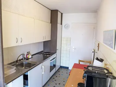 Küche/Küchenzeile in der Unterkunft Apartment Grand Large A 18 by Interhome