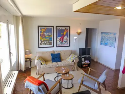 Ein Sitzbereich in der Unterkunft Apartment Clair-Azur B 65 by Interhome